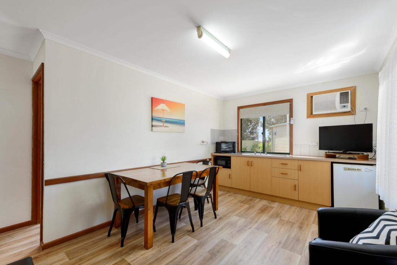 Moonta Bay Accommodation Port Moonta ภายนอก รูปภาพ