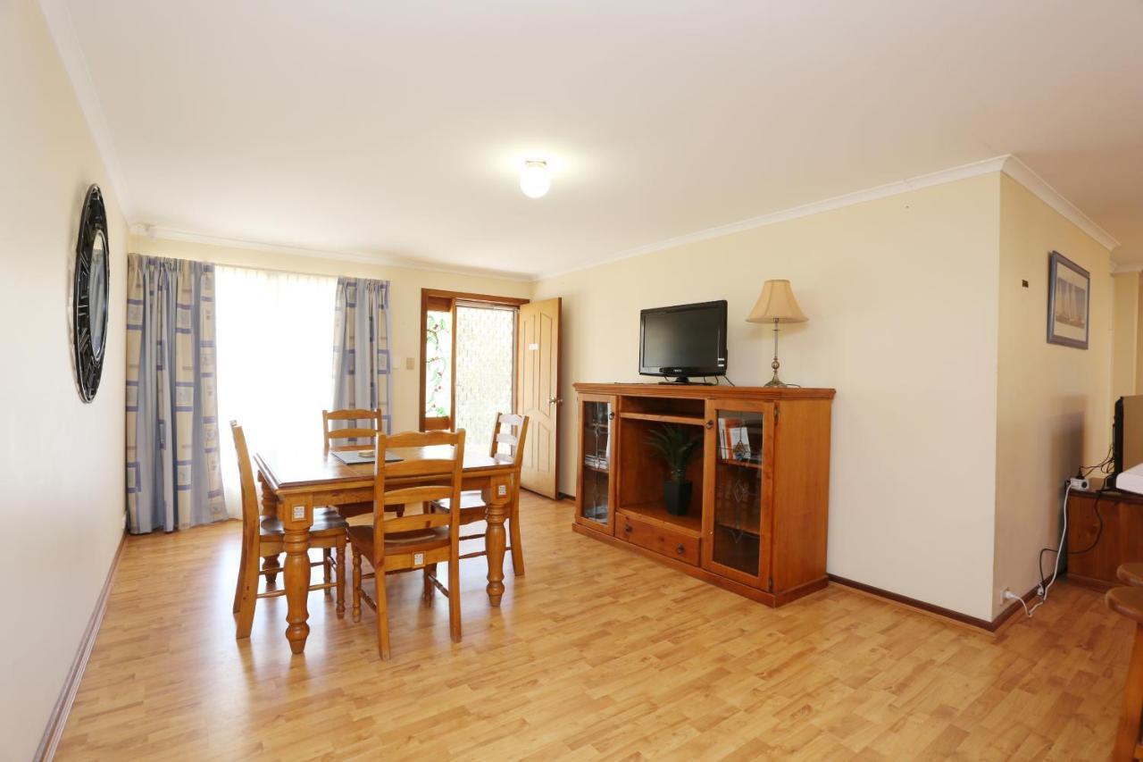 Moonta Bay Accommodation Port Moonta ภายนอก รูปภาพ